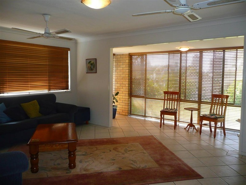 22 Egret Avenue, Burleigh Waters QLD 4220