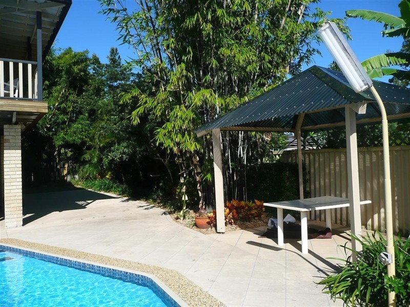 22 Egret Avenue, Burleigh Waters QLD 4220