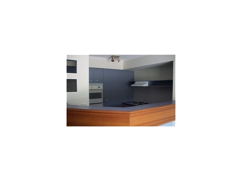 Unit @ 16  Crescent Avenue, Mermaid Beach QLD 4218