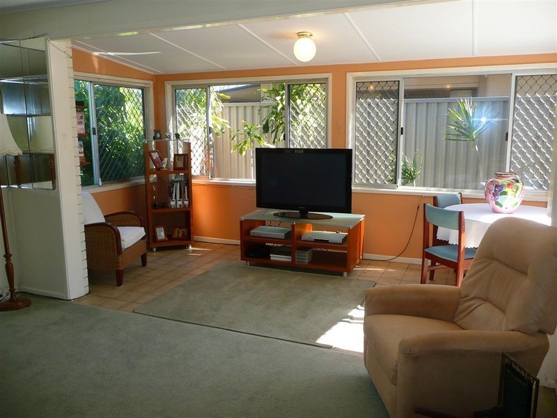 35 Kiers Road, Miami QLD 4220