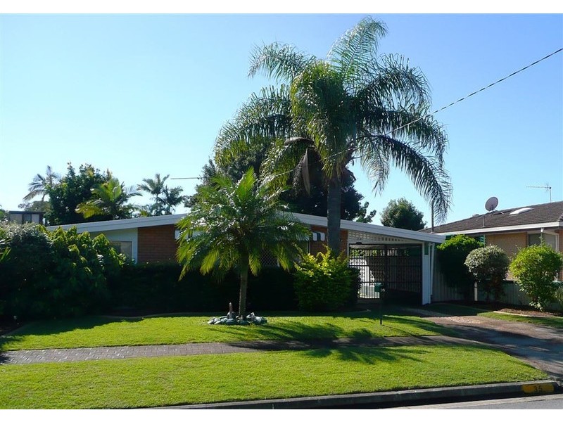 35 Kiers Road, Miami QLD 4220