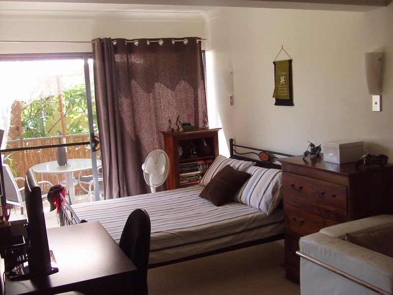 53 Petrel Avenue, Mermaid Beach QLD 4218