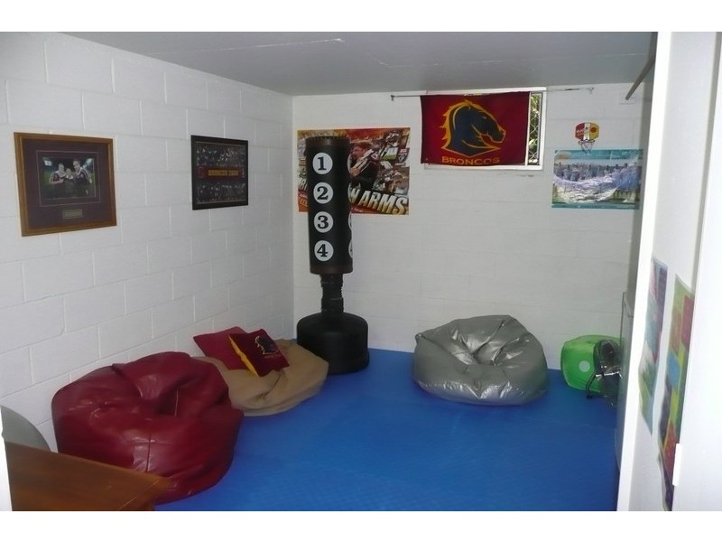 53 Petrel Avenue, Mermaid Beach QLD 4218