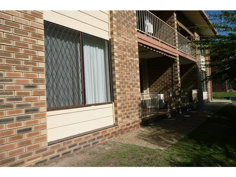 2/41 Karbunya Street, Mermaid Waters QLD 4218