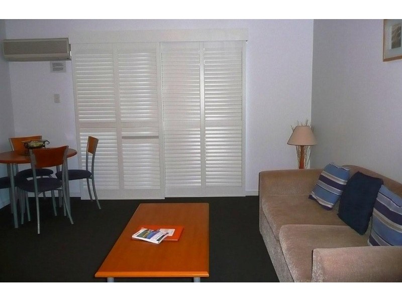 38 Petrel Avenue, Mermaid Beach QLD 4218