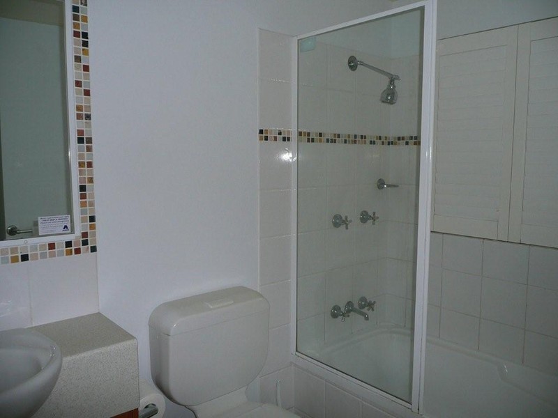 38 Petrel Avenue, Mermaid Beach QLD 4218