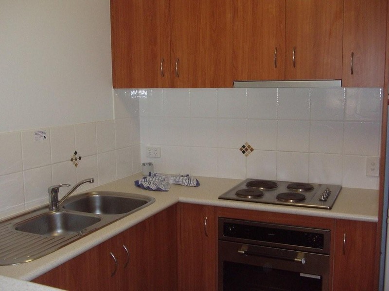 38 Petrel Avenue, Mermaid Beach QLD 4218