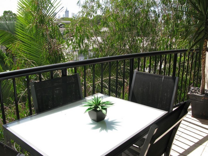 14 Markeri Street, Mermaid Beach QLD 4218