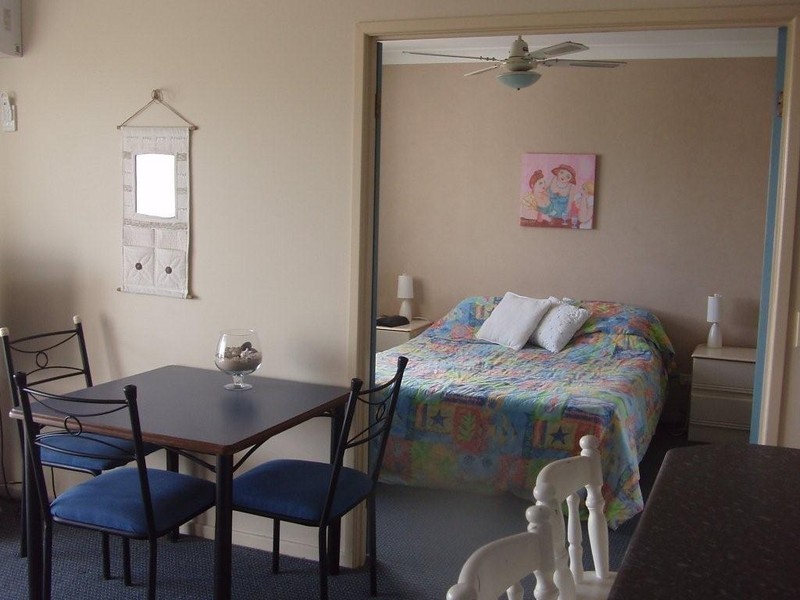 15 Surf Street, Mermaid Beach QLD 4218