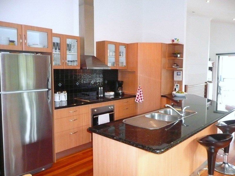 1/51 Dolphin Avenue, Mermaid Beach QLD 4218