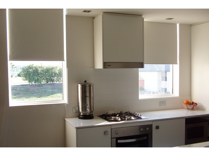 3027 The Boulevard, Carrara QLD 4211