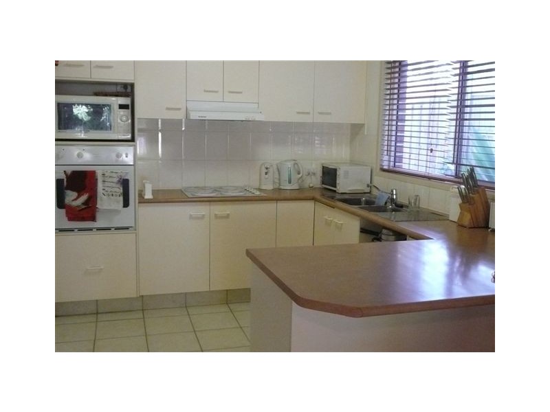 40 Queen Charlotte Street, Mudgeeraba QLD 4213