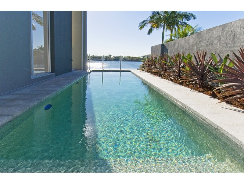 37 Martinique Way, Clear Island Waters QLD 4226