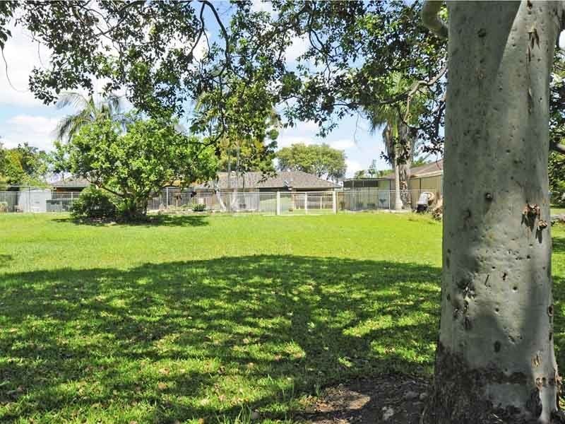 28 Larch Street, Tallebudgera QLD 4228