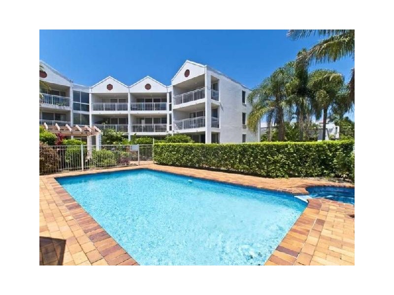 6/20 Ocean Street, Mermaid Beach QLD 4218