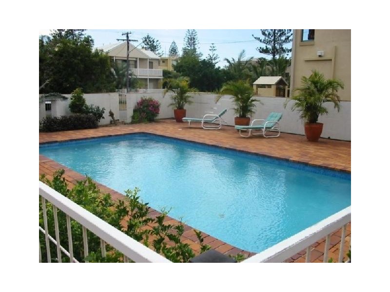 6/20 Ocean Street, Mermaid Beach QLD 4218
