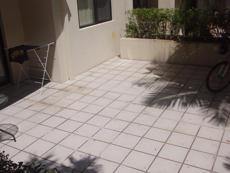 16/14 Markeri Street, Mermaid Beach QLD 4218