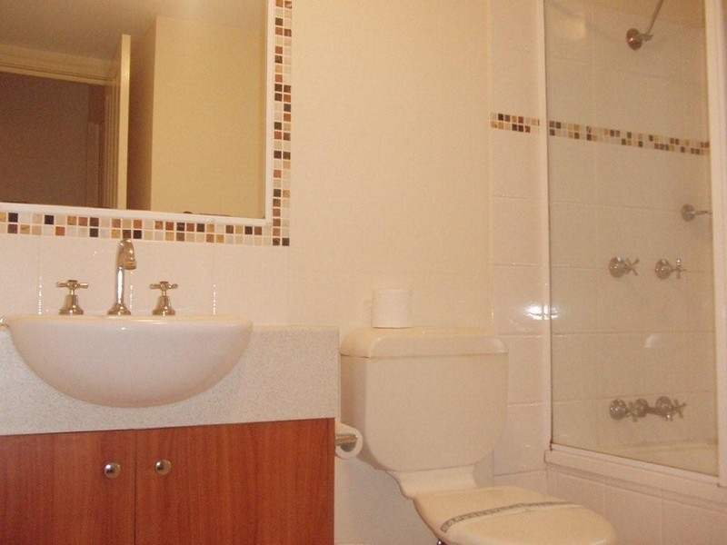 38 Petrel Avenue, Mermaid Beach QLD 4218