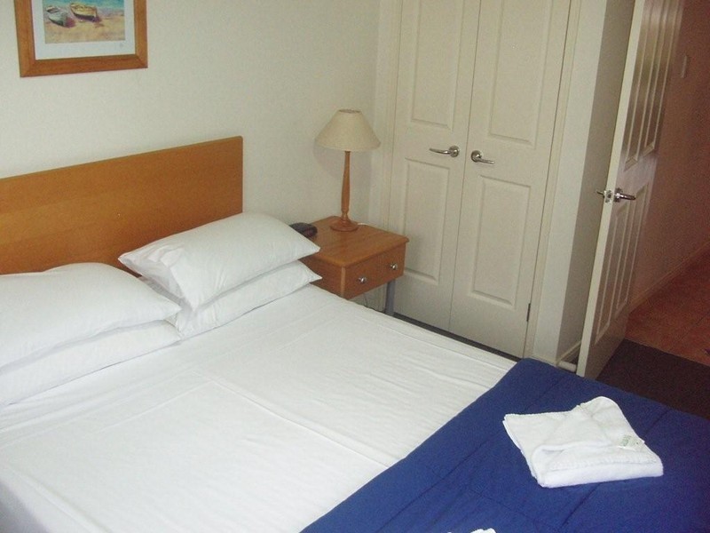 38 Petrel Avenue, Mermaid Beach QLD 4218