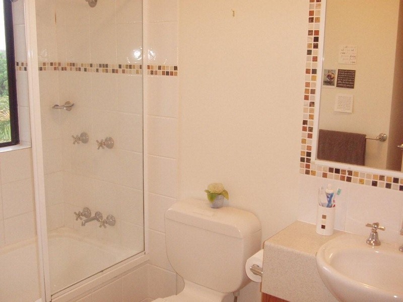 38 Petrel Avenue, Mermaid Beach QLD 4218