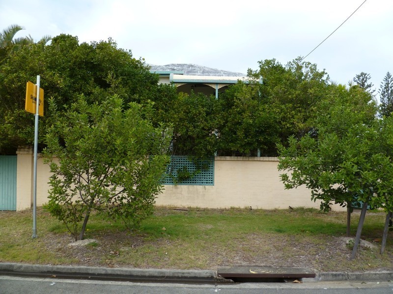 14 Seabeach Avenue, Mermaid Beach QLD 4218