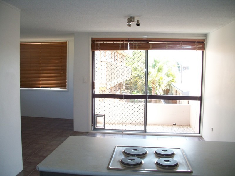 7/1976 Gold Coast Hwy, Miami QLD 4220