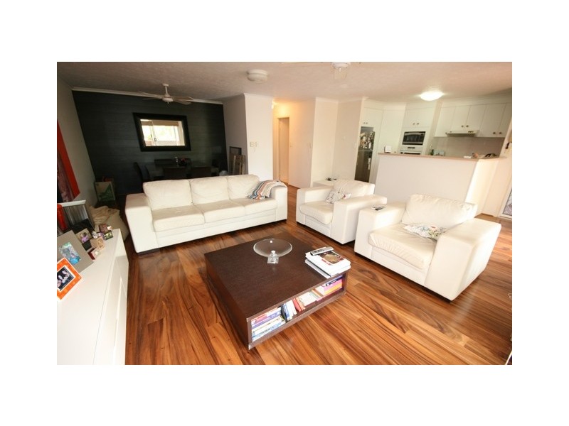 32 William Street, Mermaid Beach QLD 4218