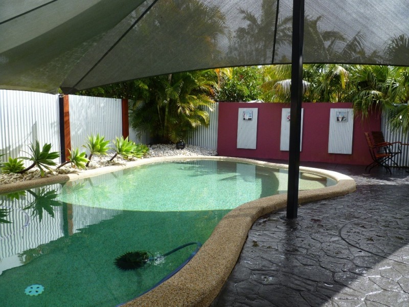 56 Newport Drive, Robina QLD 4226