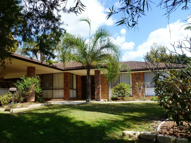 8 Pyrmont Street, Robina QLD 4226