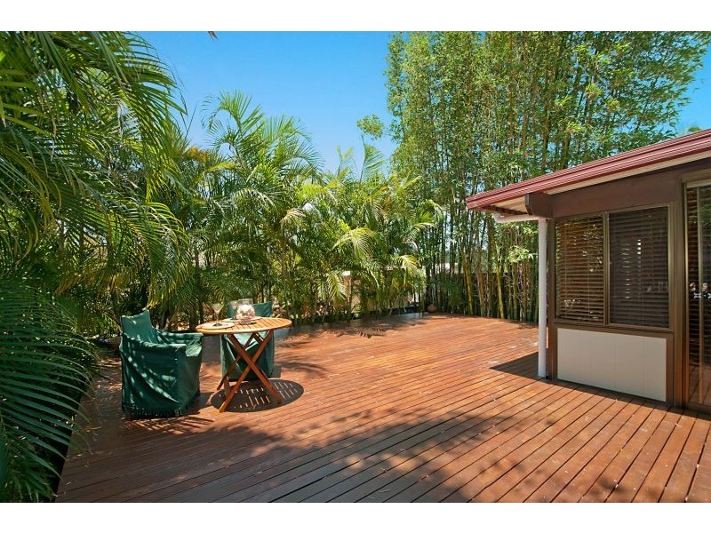 45 Petrel Avenue, Mermaid Beach QLD 4218
