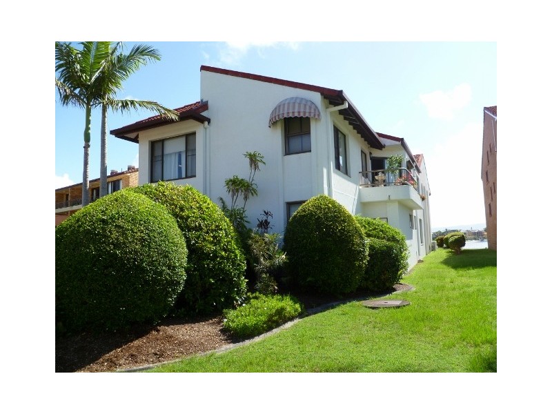 7/37 Duet Drive, Mermaid Waters QLD 4218