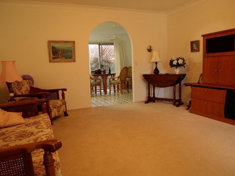 12 Avanti Street, Mermaid Waters QLD 4218