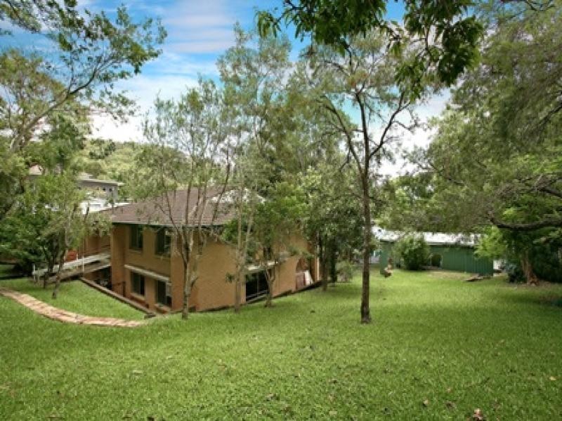 2a Cotton Street, Burleigh Heads QLD 4220
