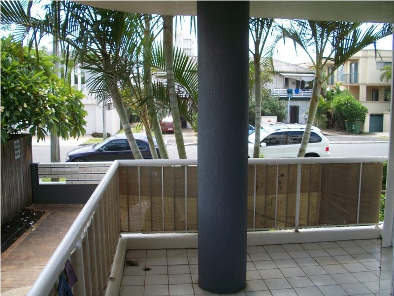 98 Seagull Avenue, Mermaid Beach QLD 4218