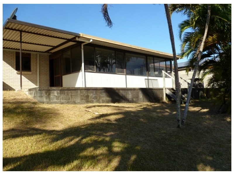 3 Quest Court, Mermaid Waters QLD 4218