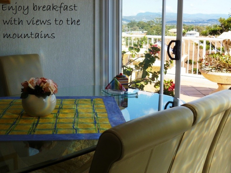 9/20 Marine Parade, Miami QLD 4220