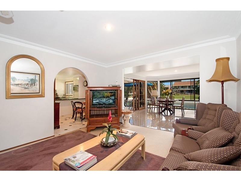 Mermaid Waters QLD 4218