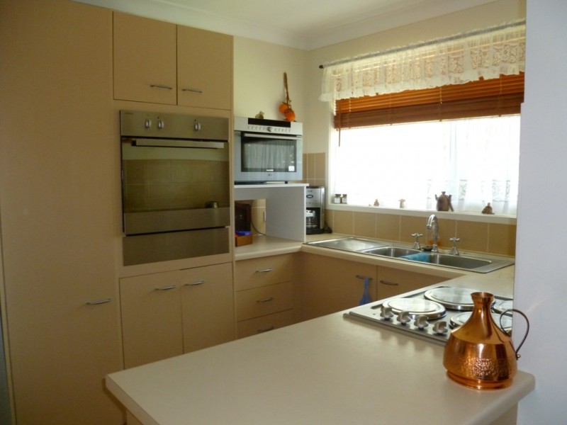 @128 Benowa Road, Southport QLD 4215