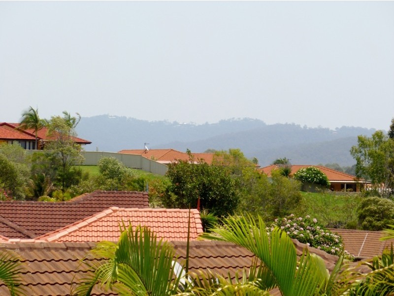 29 Banksiadale Close, Elanora QLD 4221