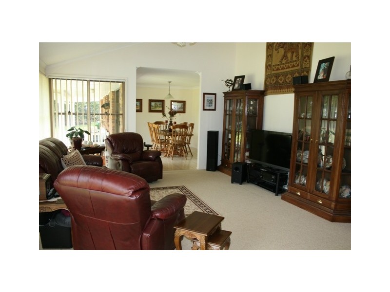 2 Jakes Way, Worongary QLD 4213