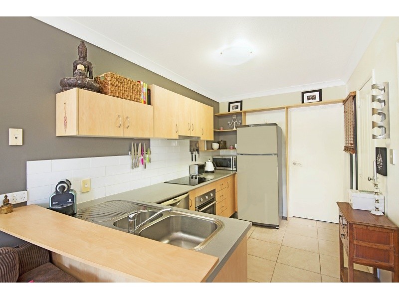 @53 Petrel Avenue, Mermaid Beach QLD 4218