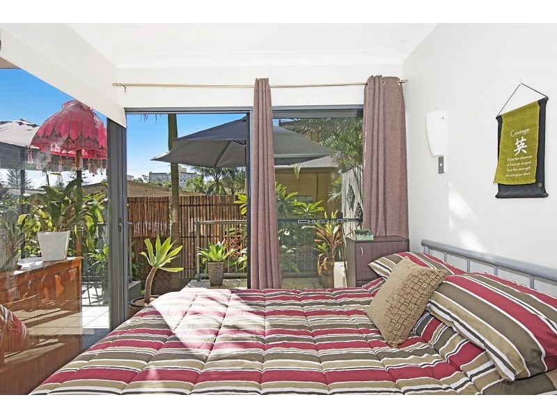 @53 Petrel Avenue, Mermaid Beach QLD 4218