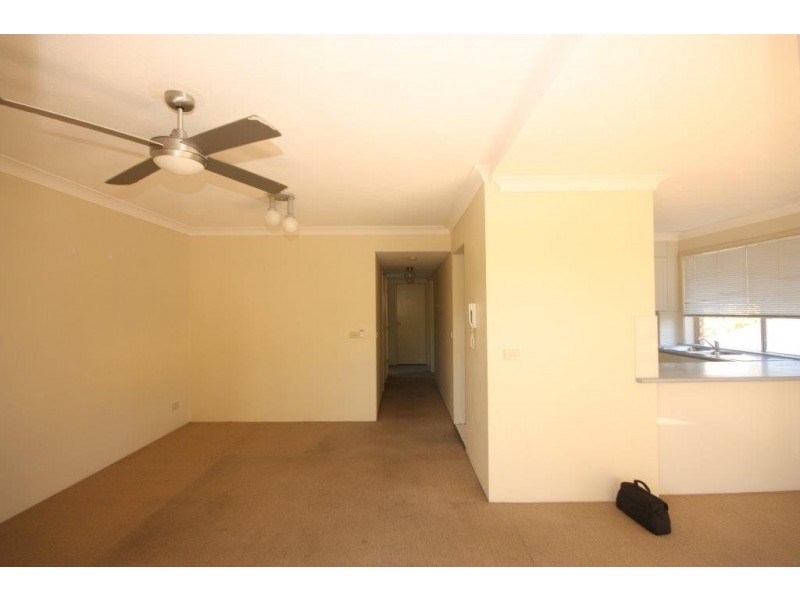 @36 Peerless Avenue, Mermaid Beach QLD 4218