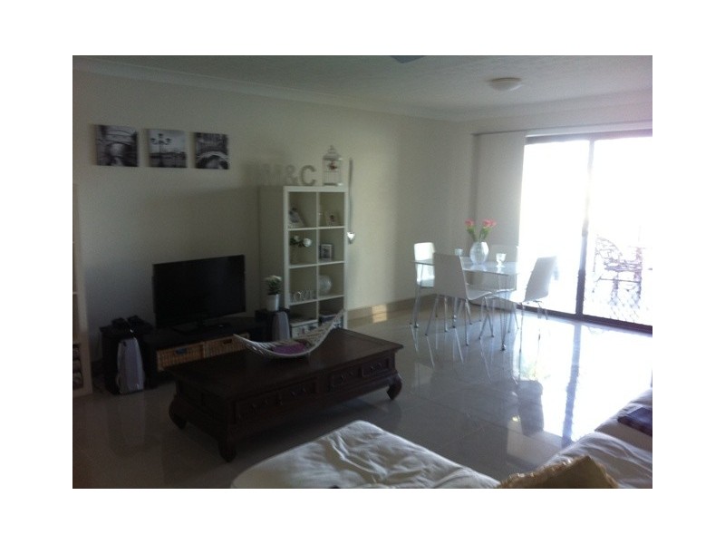 Unit 3/ 43 Duet Drive, Mermaid Waters QLD 4218