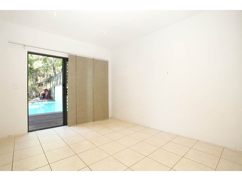 4/36 Domain Road, Currumbin QLD 4223