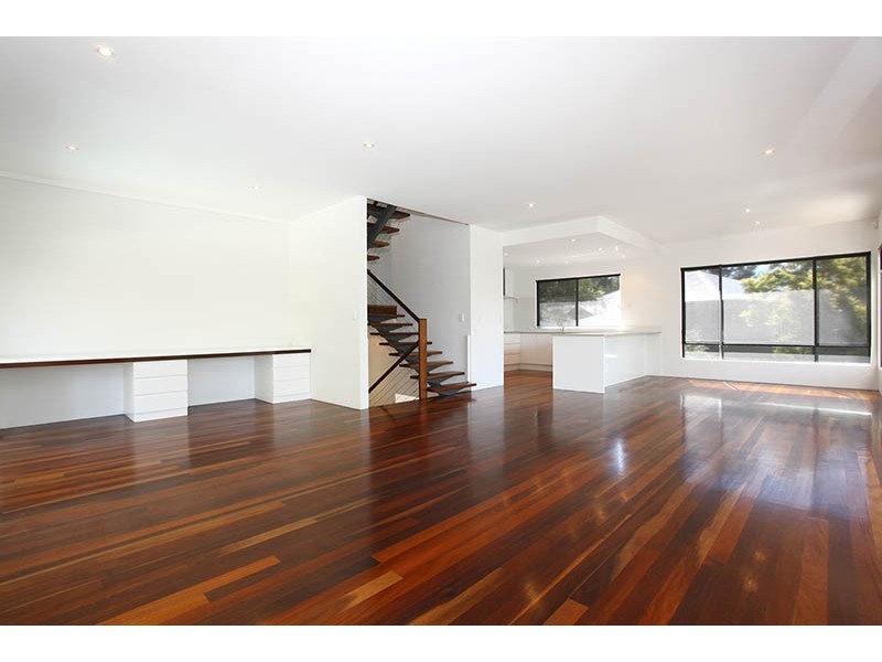 4/36 Domain Road, Currumbin QLD 4223