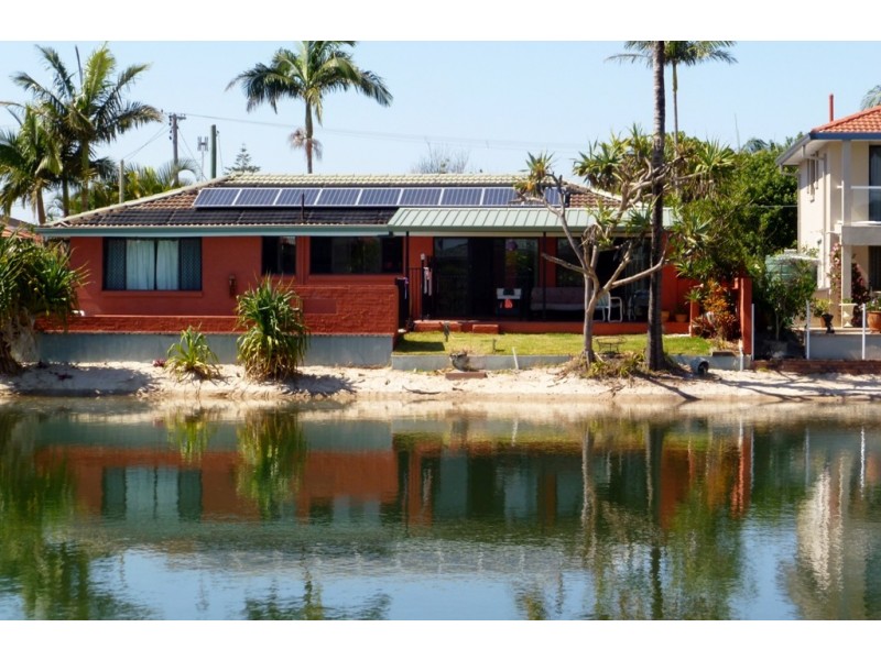 59 Fifteenth Avenue, Palm Beach QLD 4221