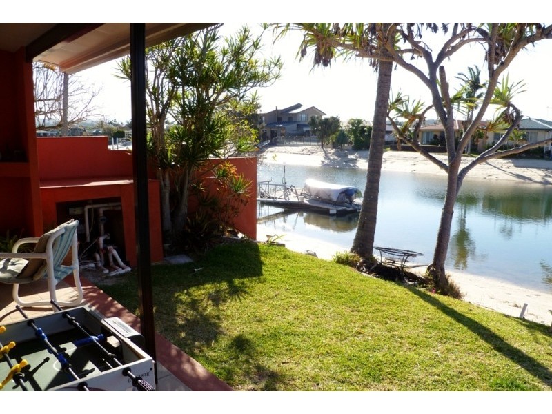 59 Fifteenth Avenue, Palm Beach QLD 4221