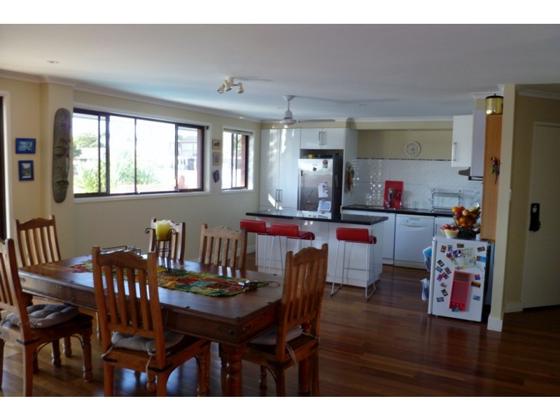 59 Fifteenth Avenue, Palm Beach QLD 4221