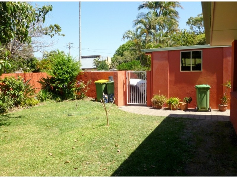 59 Fifteenth Avenue, Palm Beach QLD 4221